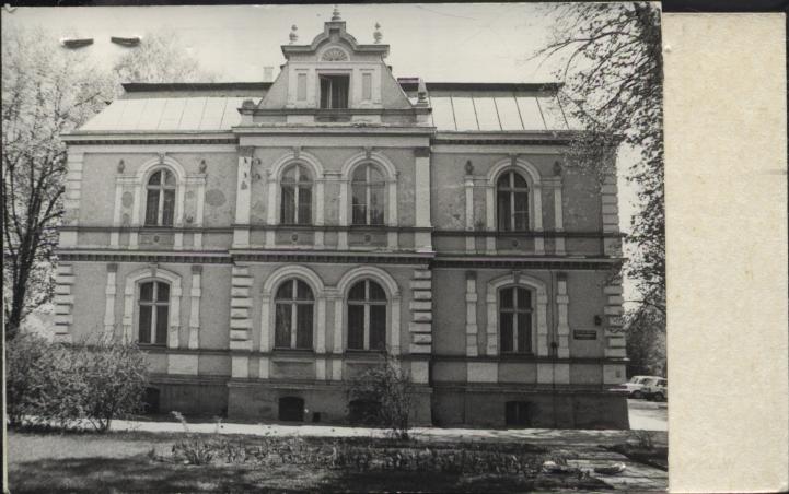 dom zdrojowy, ob. przychodnia rejonowa, skan 2