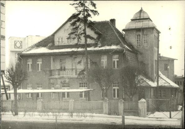 dom biurowo-socj. (dawna willa fabr.), skan 4