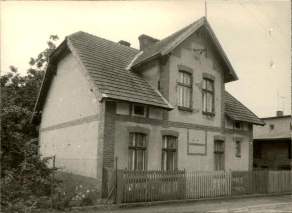 dom, skan 4