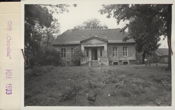dwór, ob. wł. prywatna, skan 2