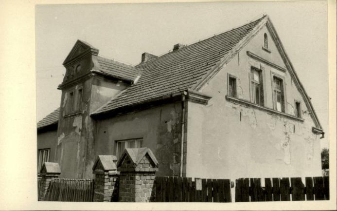 dom, skan 4