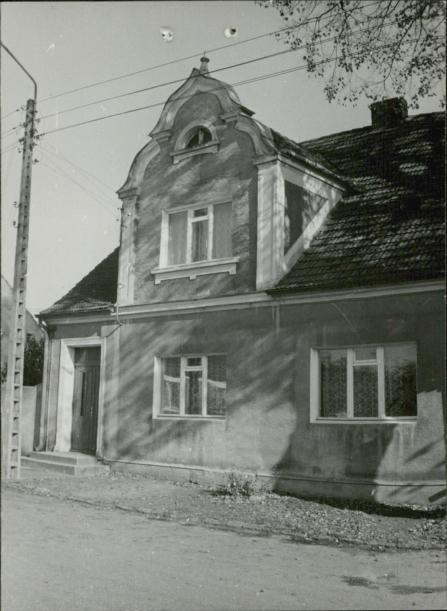 dom, skan 4
