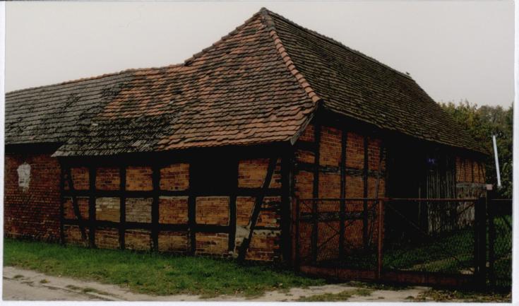 budynek gospodarczy, skan 2