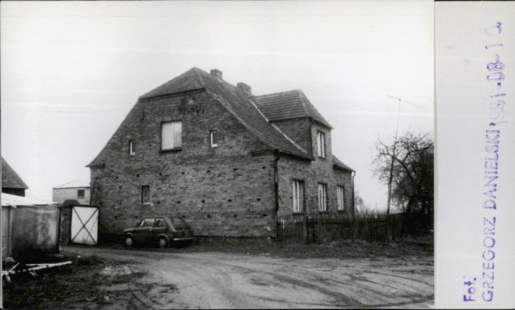budynek mieszkalny, skan 2