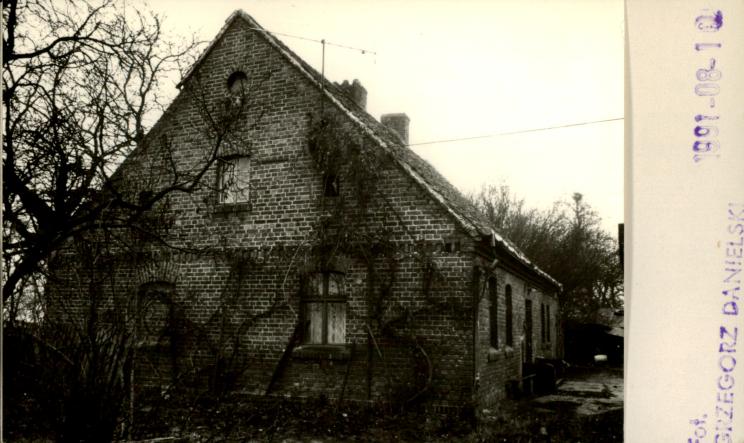 budynek mieszkalny, skan 2