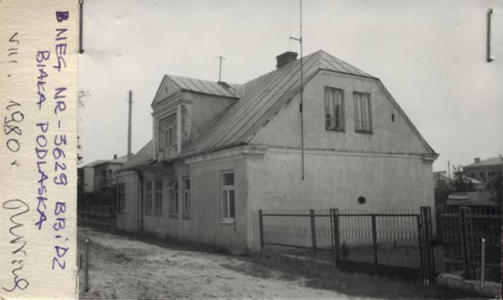 dom, skan 2