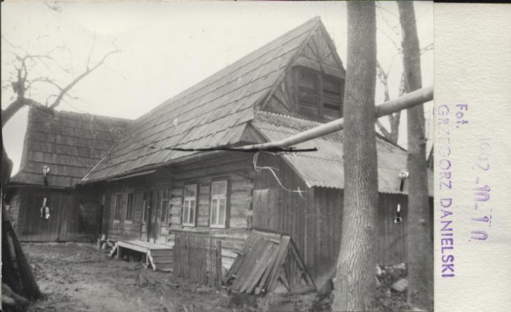 budynek mieszkalny, skan 2