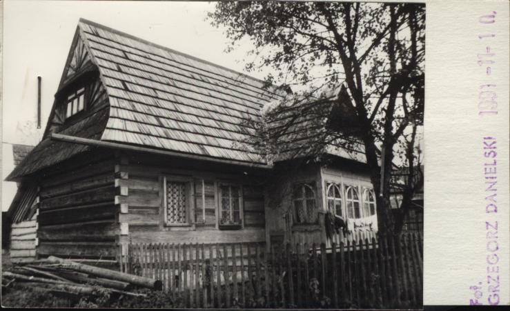 budynek mieszkalny, skan 2