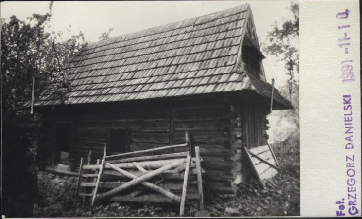 budynek mieszkalny, skan 2