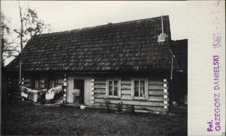 budynek mieszkalny, skan 2