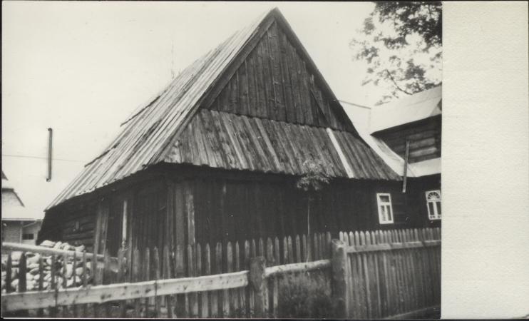 budynek obory, opuszczony, skan 2