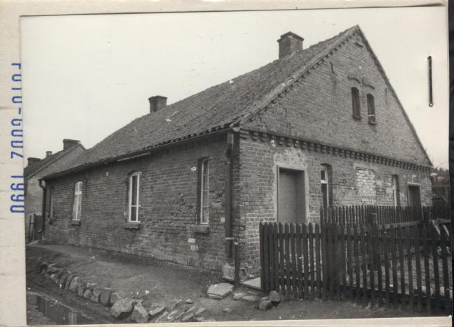 dom mieszkalny w zespole, skan 3