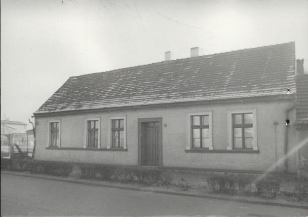 dom, skan 4