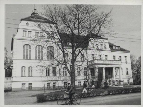 dom, ob. Urząd Miejski, skan 3