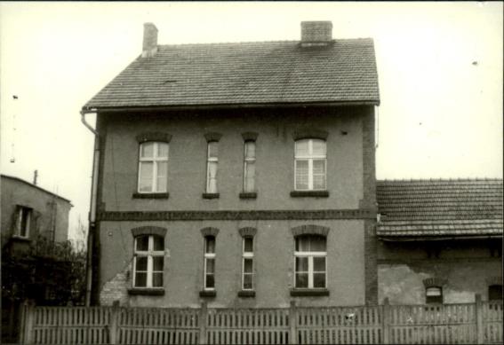 dom (kolejowy), skan 2
