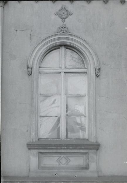 dom, skan 4