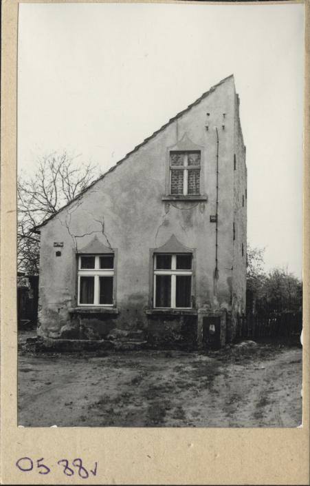 dom, skan 2
