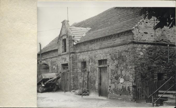 zagroda, budynek gospodarczy, skan 2