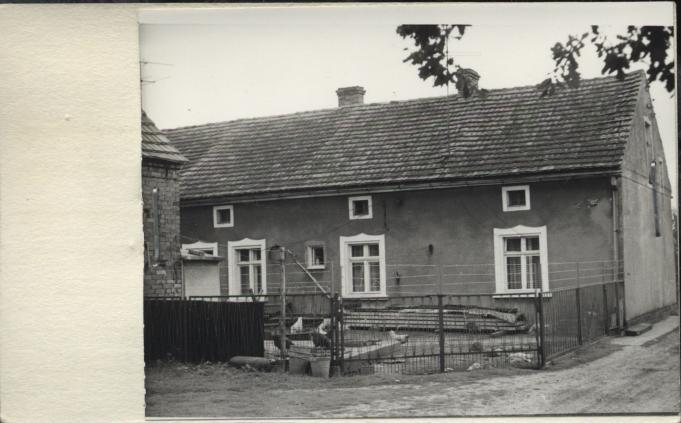 zagroda, dom, skan 2