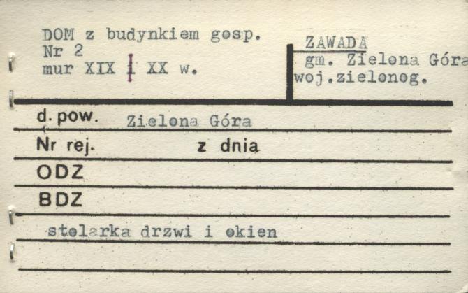 dom z budynkiem gospodarczym, skan 1