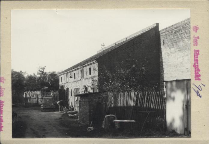 budynek gospodarczy, skan 2