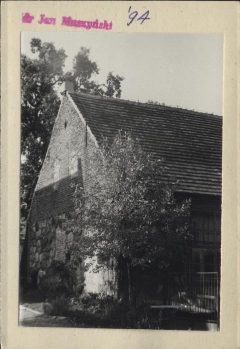 budynek gospodarczy, skan 2