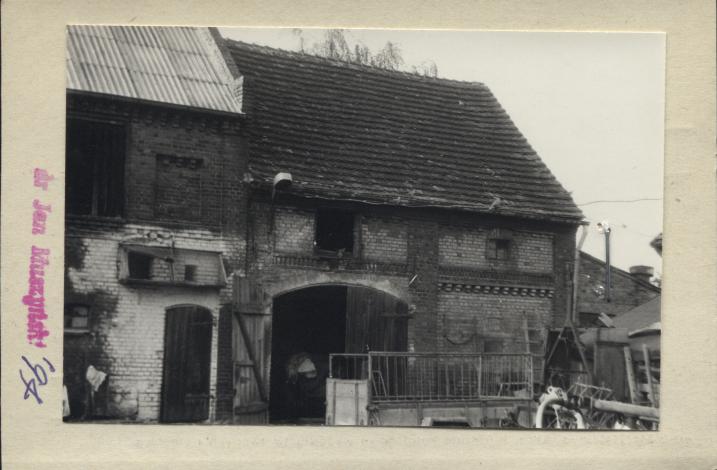 budynek gospodarczy II, skan 2