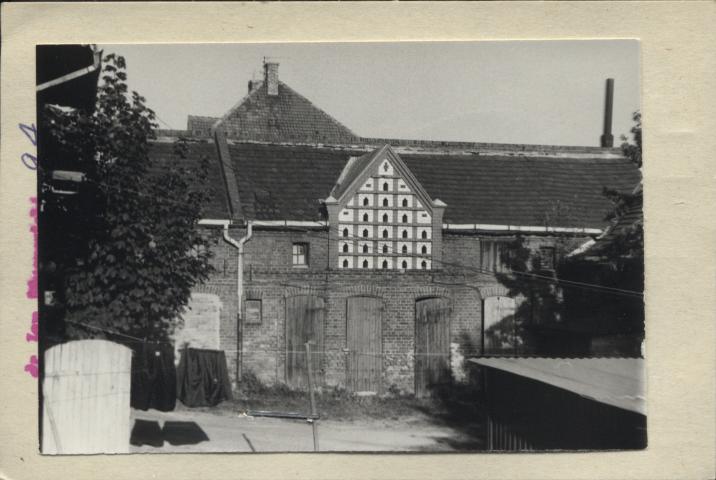 budynek gospodarczy, skan 3