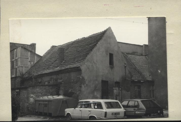 budynek gospodarczy, skan 3