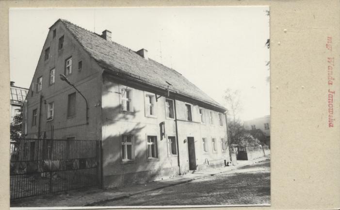 budynek przemysłowy, skan 2