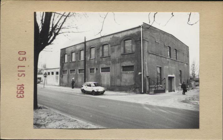 hala fabryczna, skan 2