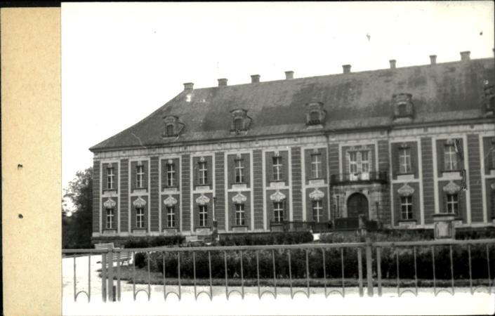 pałac, skan 2