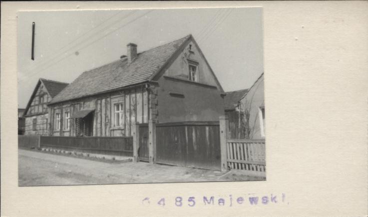 dom, skan 2