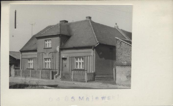 dom, skan 2
