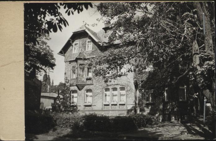 dom, skan 2