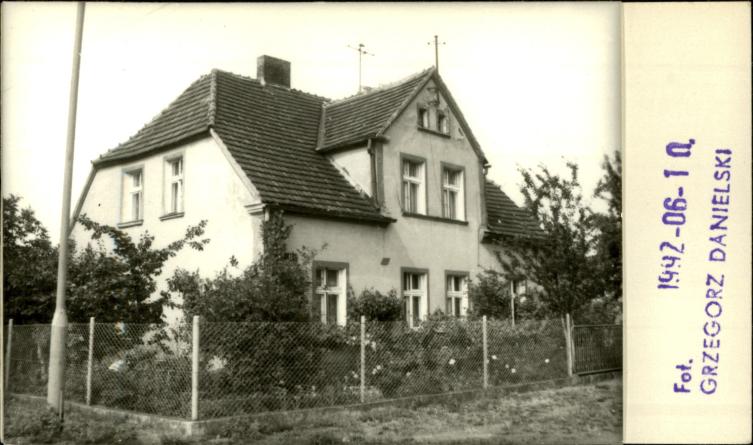 budynek mieszkalny, skan 2