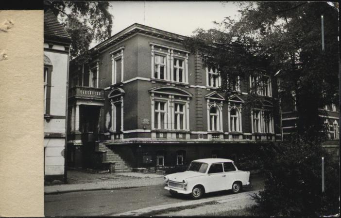 dom, skan 7
