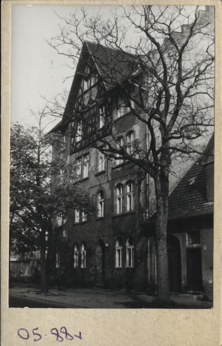 dom, skan 2