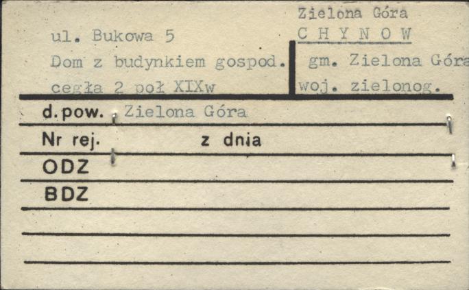 dom z budynkiem gospodarczym, skan 1
