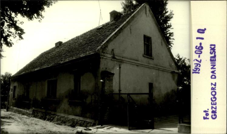 budynek mieszkalny, skan 2