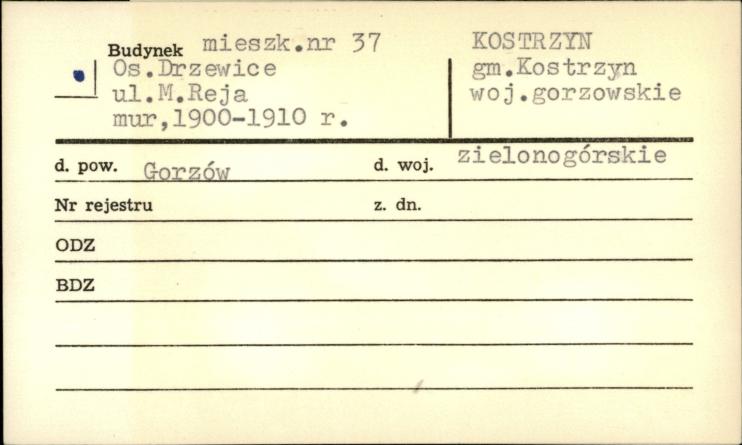 budynek mieszkalny, skan 1