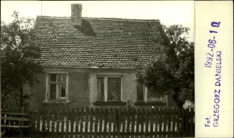 budynek mieszkalny, skan 2
