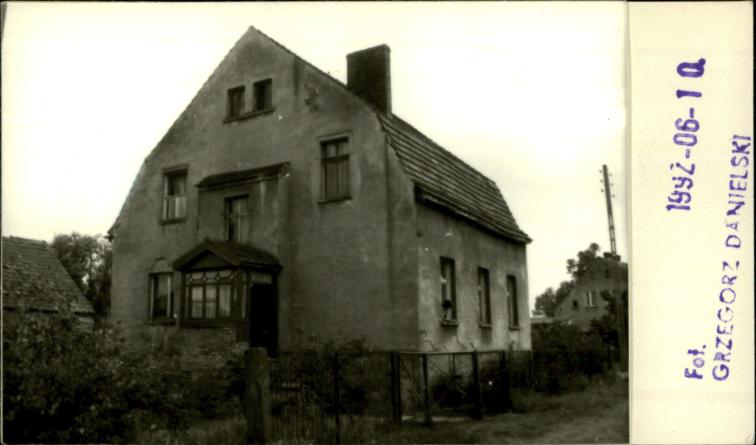 budynek mieszkalny, skan 2