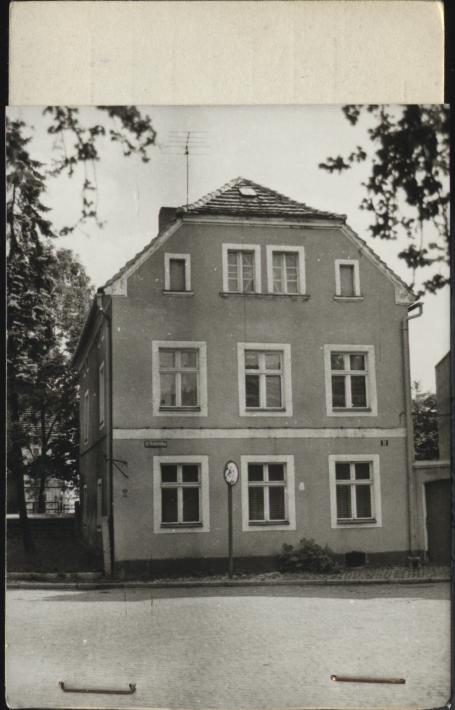 dom, tzw. wikarówka, skan 2