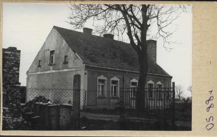 dom, skan 2