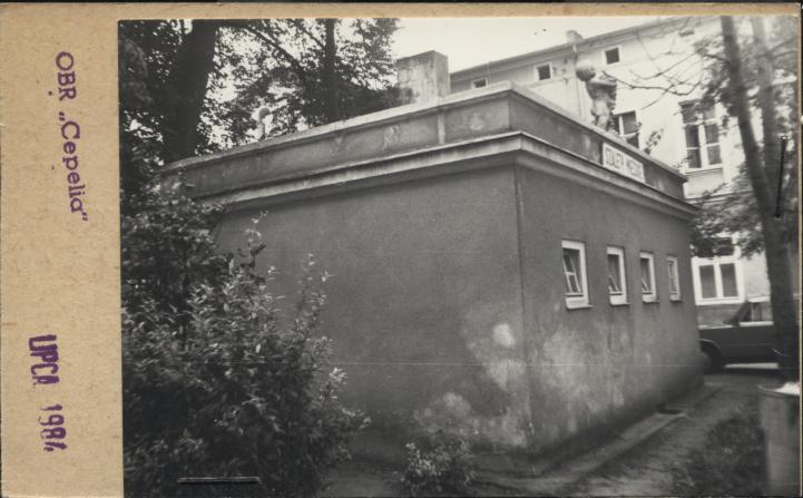 szalet miejski, skan 2