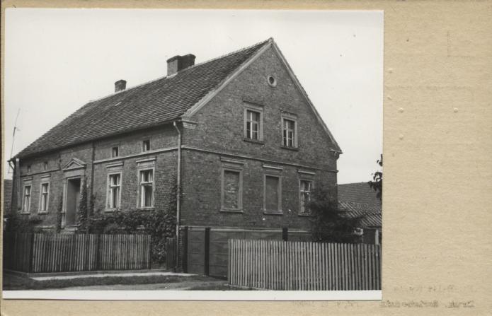 dom, skan 2
