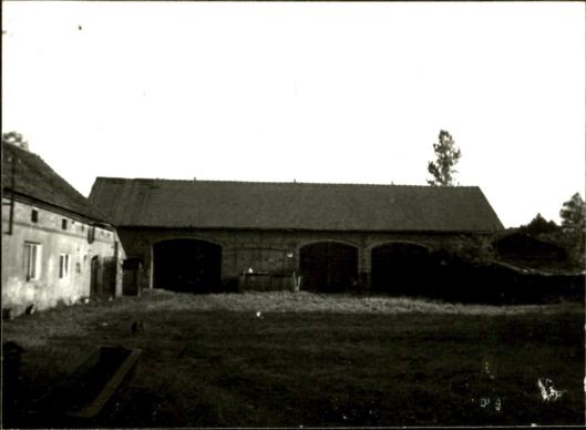 stodoła w zagrodzie, skan 2