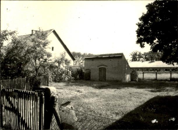 budynek gospodarczy w zagrodzie, skan 2