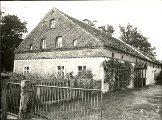 budynek mieszkalno-gospodarczy, skan 2